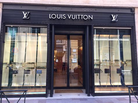 louis vuitton lyon